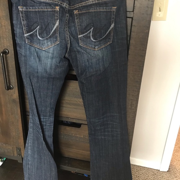 Express low rise barely boot cut jeans - Picture 2 of 3